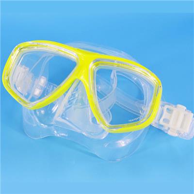 New Adult Diving Mask With Stripe On Nose Bridge Easy To Take