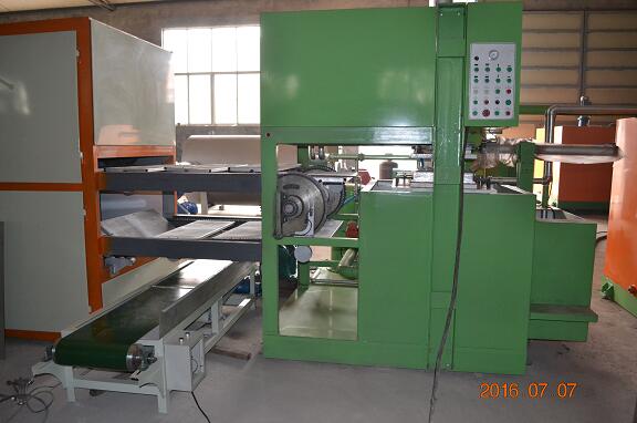 Waste Paper Pulping Mold Egg Tray Making Machine For Sale