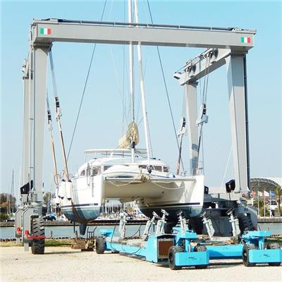 Mobile Boat Hoist Supplier, Boat Lift Crane Manufacturer And Marine Ship Crane Services Supplier And Lifting Sulotion Supplier