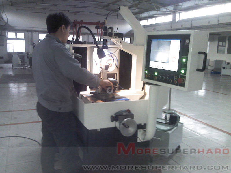 High Precision PCD Tool & Cutter Grinder