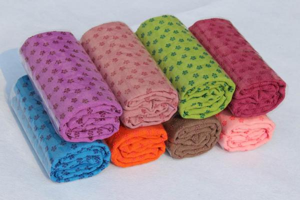 wholesale non-slip yoga mat towel players used microfiber sports towel,microfiber yoga towel