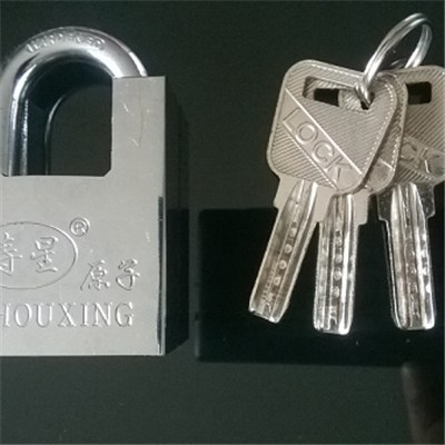 Shackle Protected Square Shaped Iron Padlock With Atom Keys