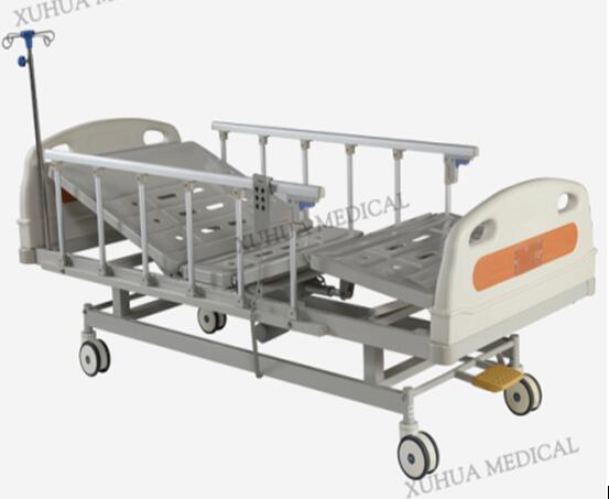 CE standard Three Functions Electric Hospital Bed with Central Braking Casters Model XHD-3B