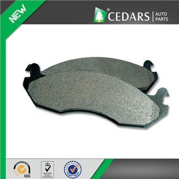 OE Quality Brake Pad for Toyota with 12 Months Warranty