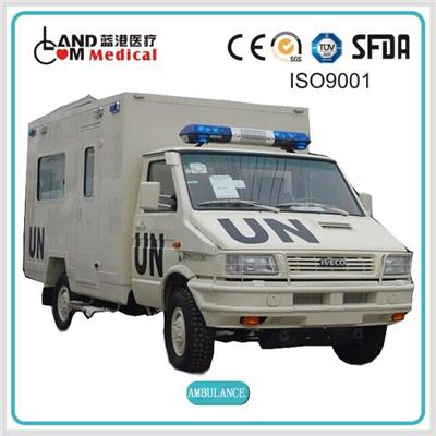 type Ⅲ 4×4 / 4WD cross country left hand drive / LHD iveco diesel van box type ambulance