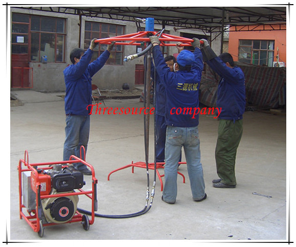 Man portable drilling rig TSP-20