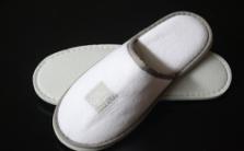cotton velour FAIRMONT spa and hotel slippers,cheap hotel slipper and disposable slippers Export