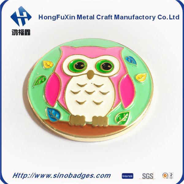 HongfuxinBrass Struck Traditional Souvenir Badge 