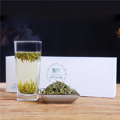 Han Zhong Xian Hao Green Tea | Peng Xiang 100g White Carton Packaged Special Grade Sencha Green Silver Needle Tippy Tea