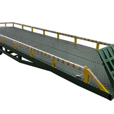 MODEL NO. MDR-6 Mobile Dock Ramp