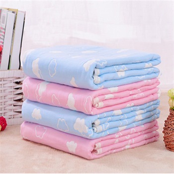 jacquard printed baby quilt with 100%cotton 6 layer gauze