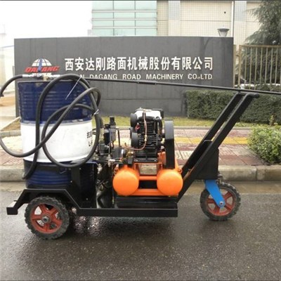 Handcart-type Asphalt Emulsion Sprayer Can Spray Tack Coat Oil, Which Not Only Easy for Construction and Also Save the Cost for the Maintenance