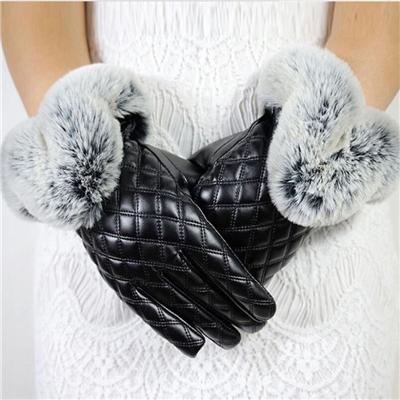 Made in China Low Price Fashion Warm Black Square with Cony Hair Women PU Winter Gloves