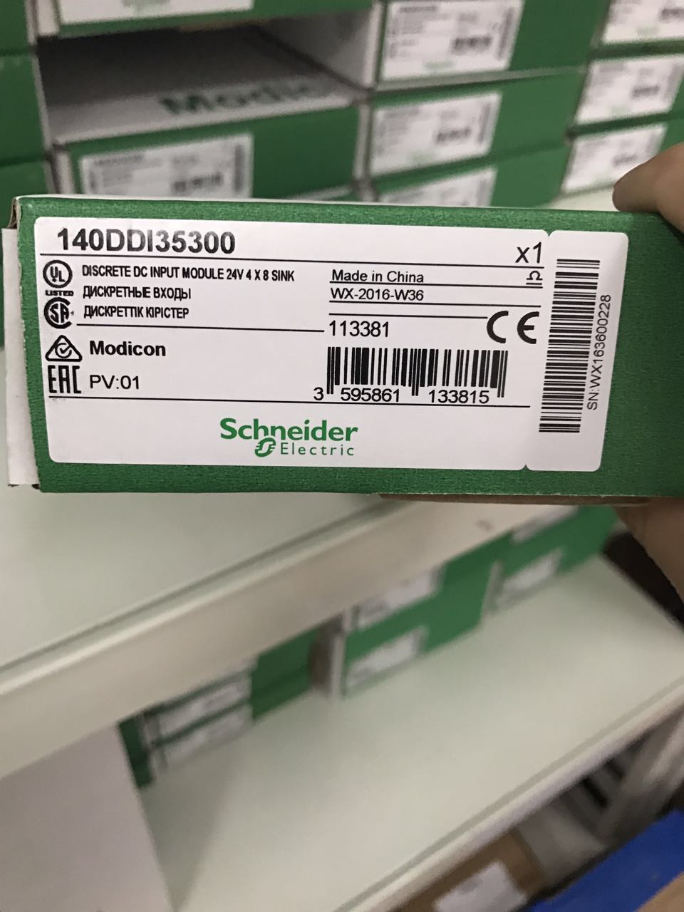 Schneider  140XSM00200