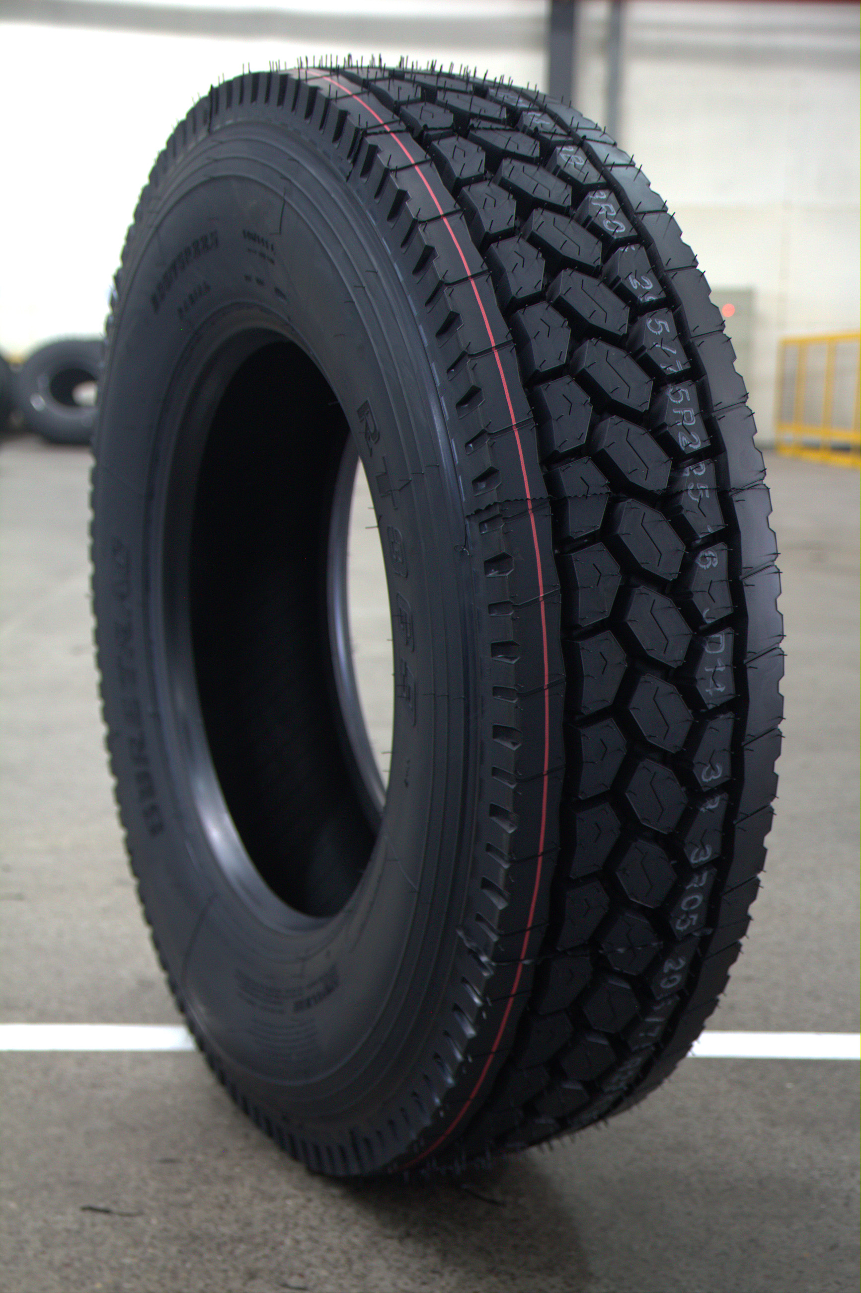 ZERMATT manufacturer truck tires 11r22.5-16pr for sales with high quality