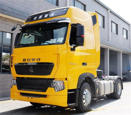 High quality  HOWO T7H 4X2 Tractor manufacturer