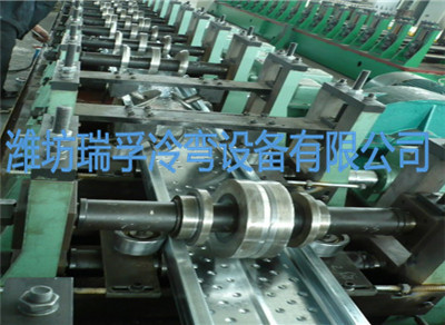 China Floor panel roll forming machine supplier/production line