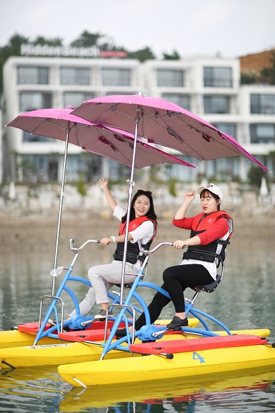 2 Person Adult  water bicycle