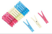 98mm Plastic clothes pegs / washing clips 660981
