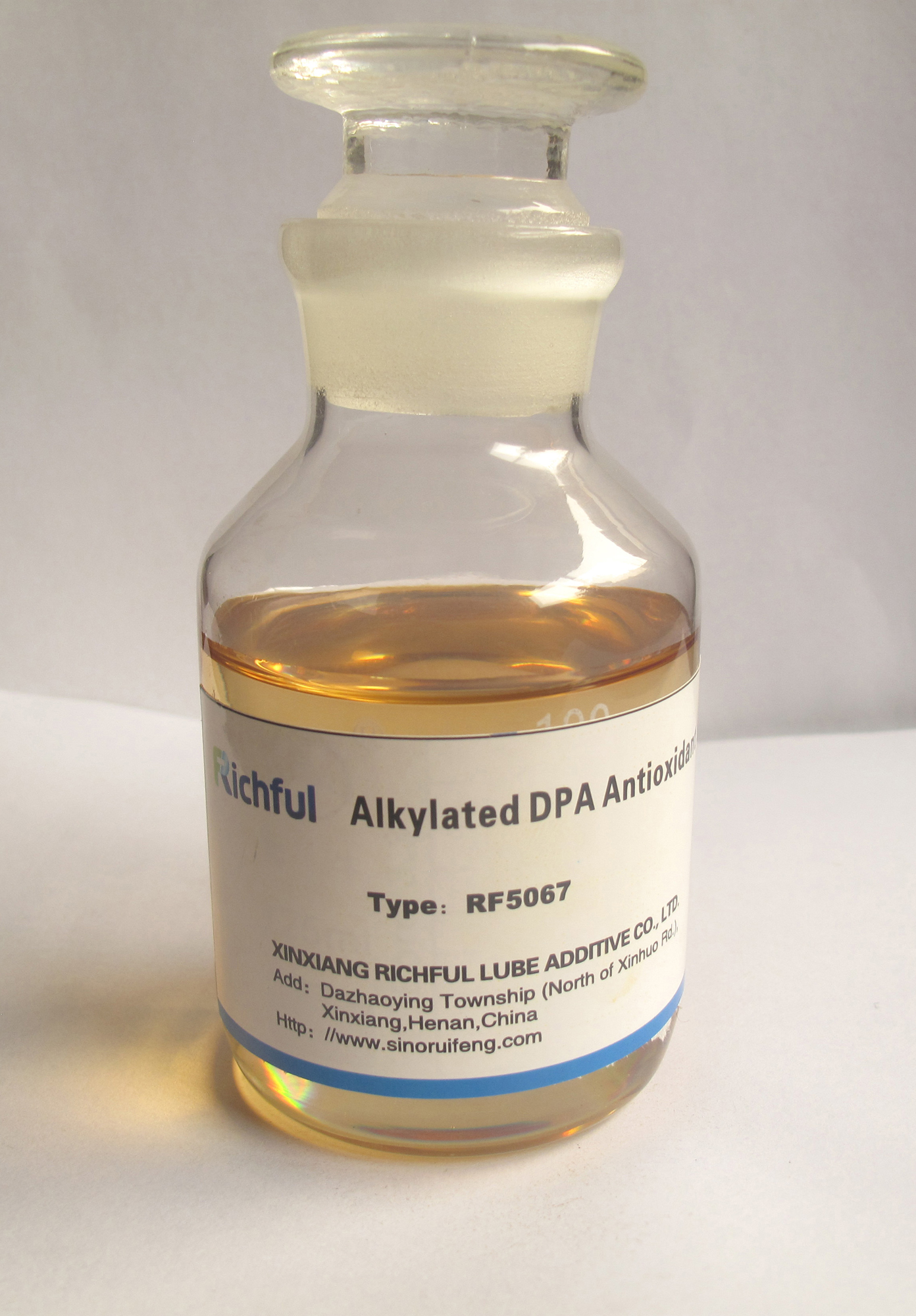 Высокотемпературные антиоксидантные добавки с высоким содержанием смазки Высокая температура Антиоксидант Динонил Дифениламин RF5067