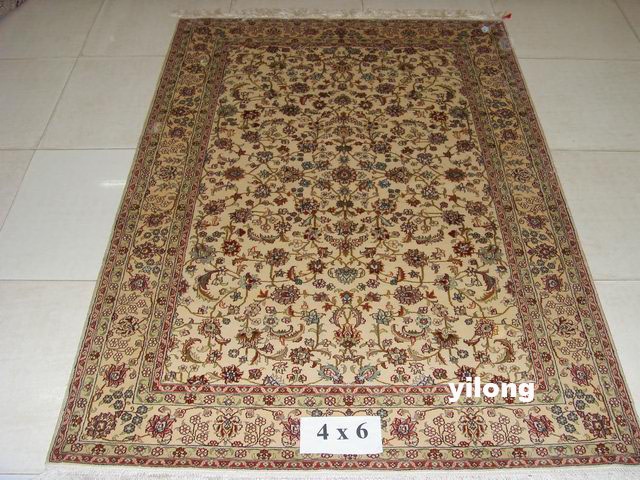 Hand knotted Silk Carpets 260L