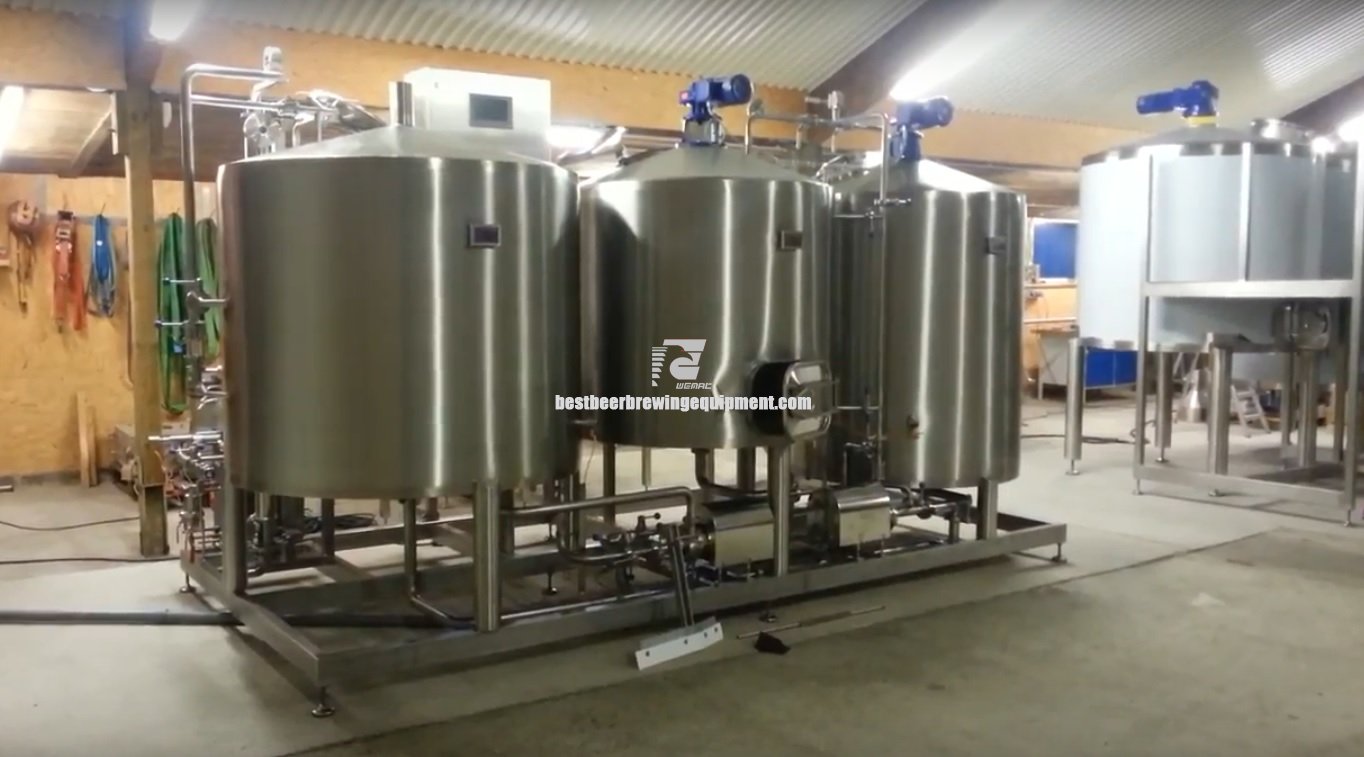 Stainless steel mashing equipment with three vessels