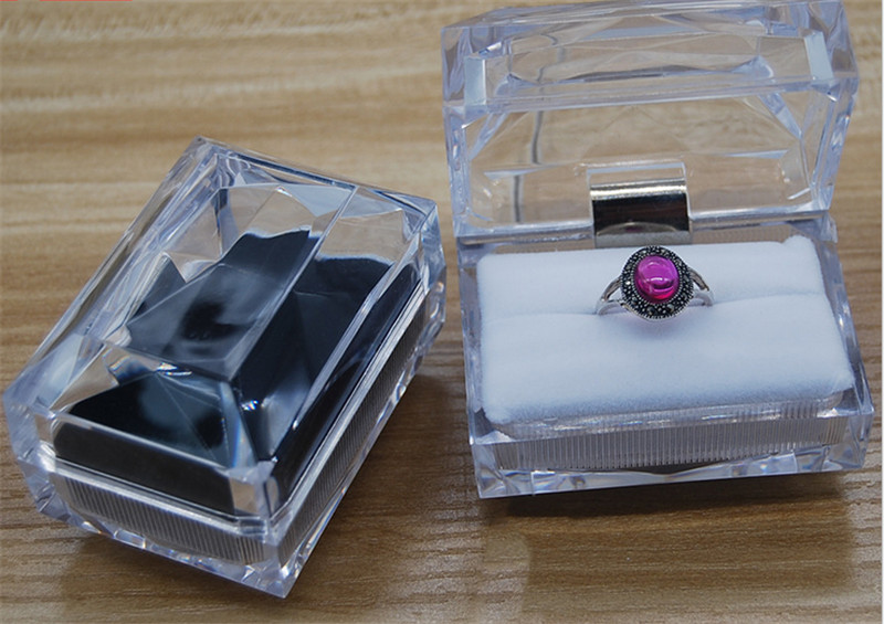 Transparent Crystal glass jewelry box packaging supplier