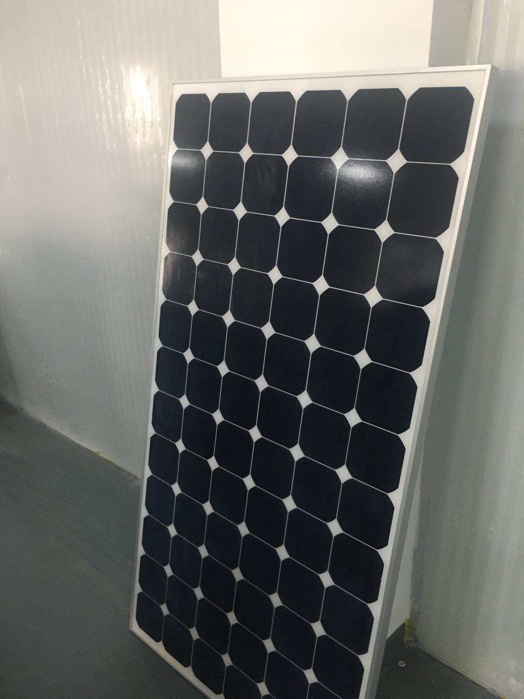 210watt Sunpower-Crystalline Solar Modules