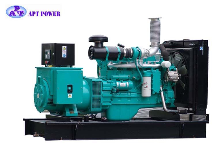 495kVA Super Slient or Open Type Cummins Diesel Generator in Water Cooling with ISO