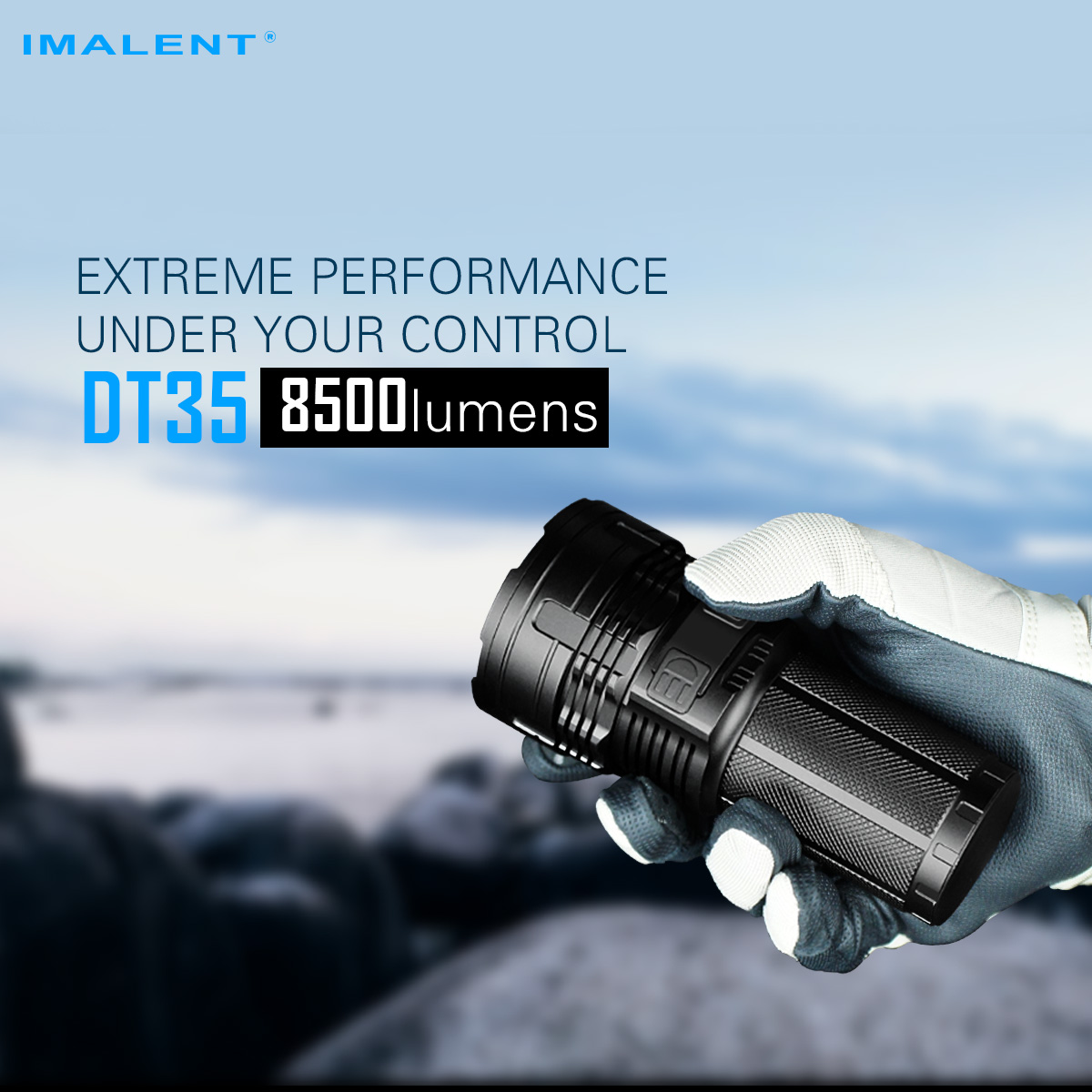 IMALENT DT35 A versatile USB rechargeable LED tactical flashlight with multi-level output and an OLED display