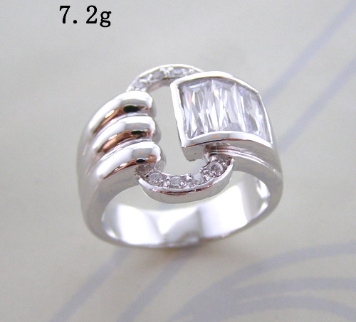 Rhodium plated rectangle zircons fashion ring