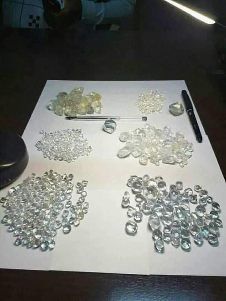 原始钻石未切割钻石钻石待售