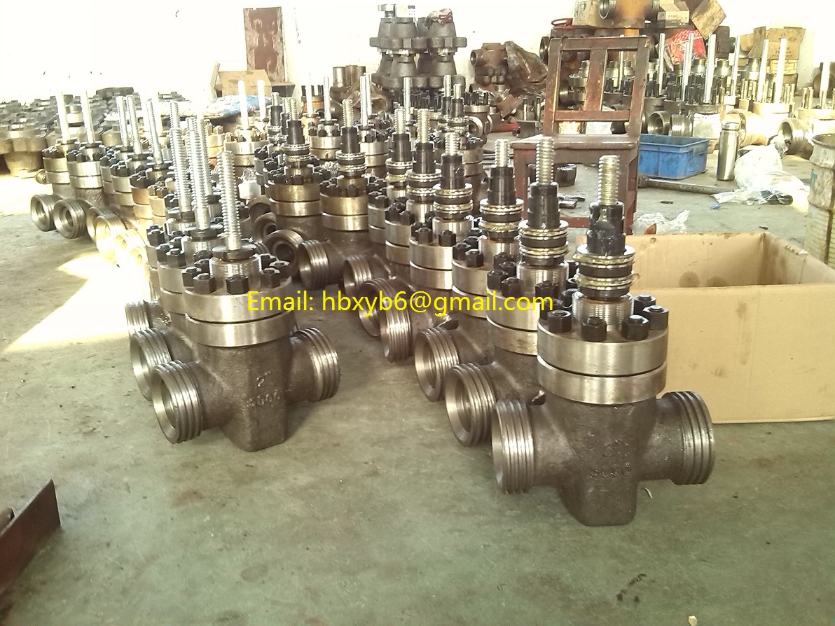 Plate gate valves oil extraction.