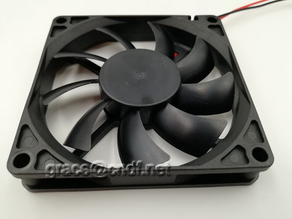 CNDF mini size dc cooling fan silenx 80x80x15mm fan with 12VDC  24VDC  3500rpm 0.15A  3.6W