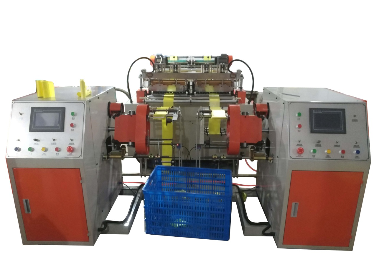 Automatic machine for the production of garbage bags LJ-400 * 2