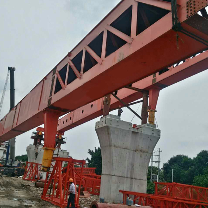 Bridge construction 900 ton overhead movable scaffolding system