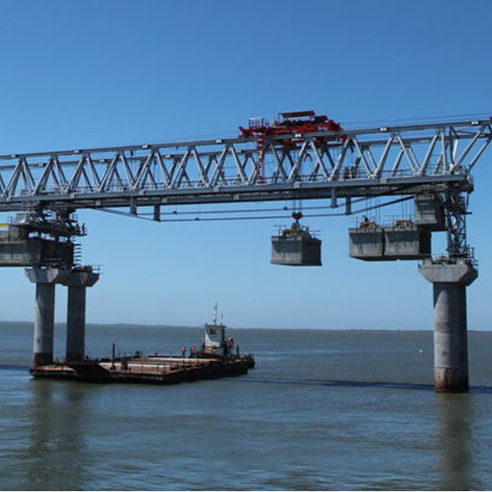 高速铁路工程用1500T分段装配式混凝土桥梁发射机