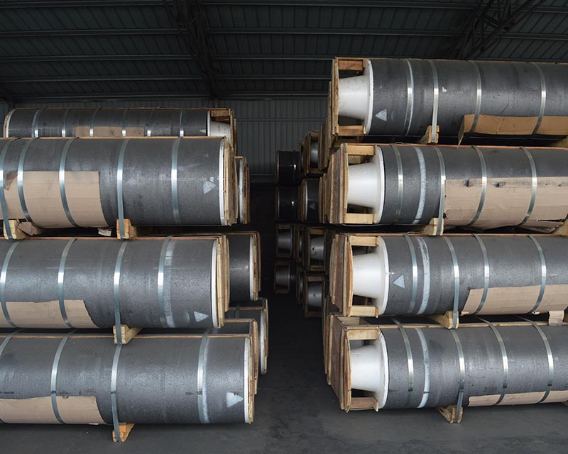UHP Graphite Electrode For Steel Making With Low Consumption Rate