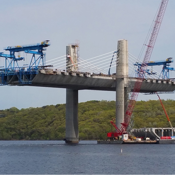 High quality 300 ton precast beam suspension bridge bridge segment lifter used balanced cantilever method