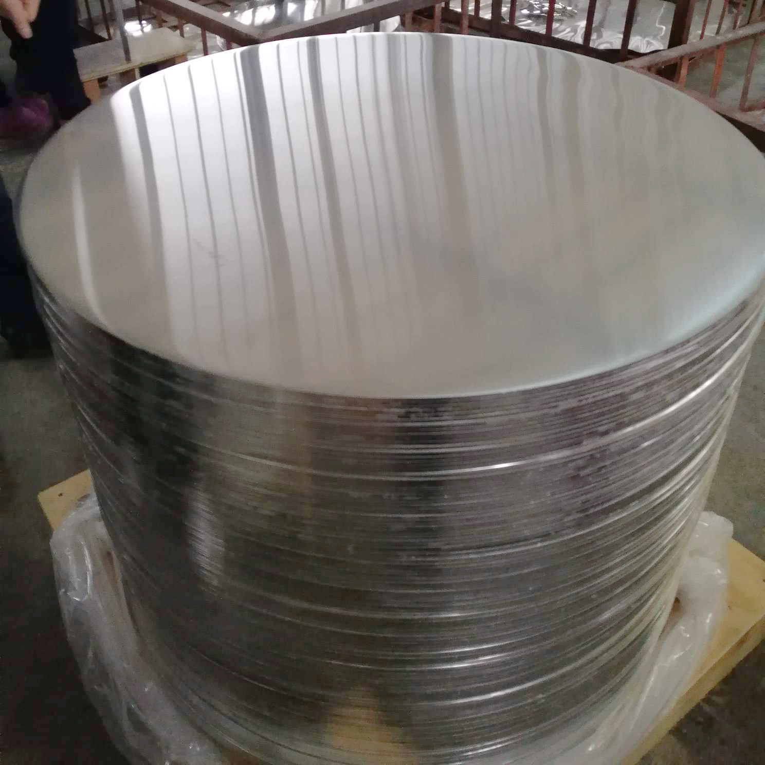 China Cheap Price Supplier Good Reflectivity 1100 1050 O Aluminium Disc/circle/disk