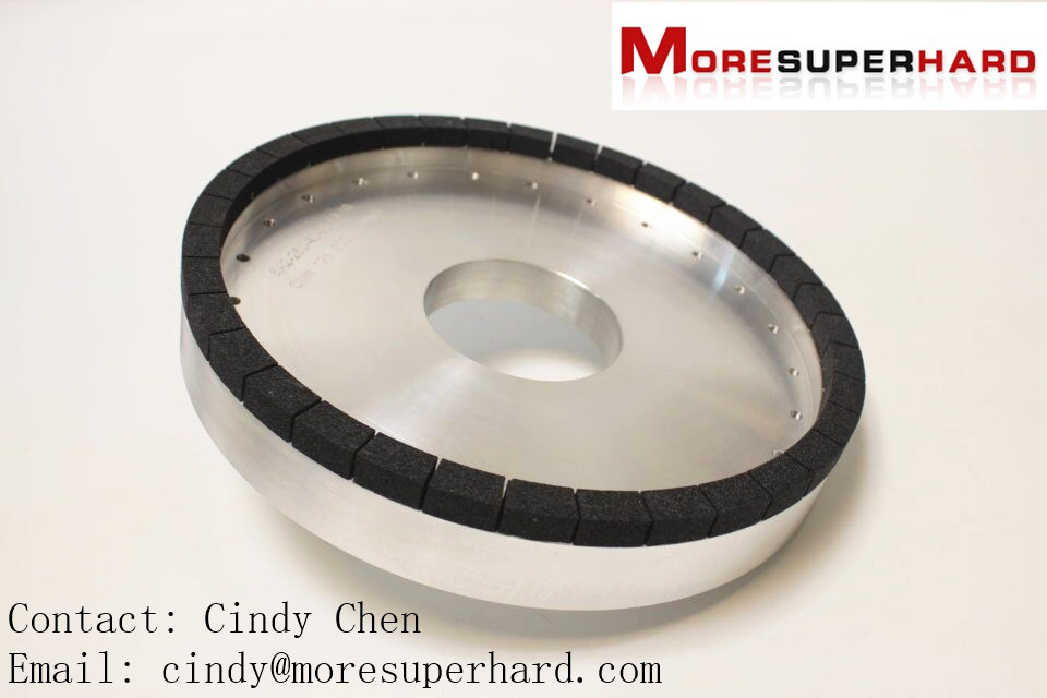 Керамический шлифовальный круг CBN используется для шлифовки поверхности стальных деталей