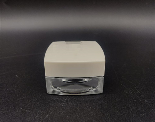 custom design cosmetic Square type jar screw neck glass bottle 15G wholesale