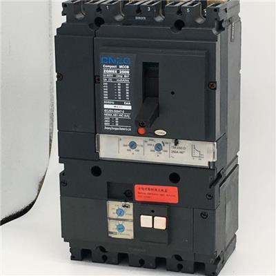 1250A 3 Phase Moulded Case Circuit Breaker