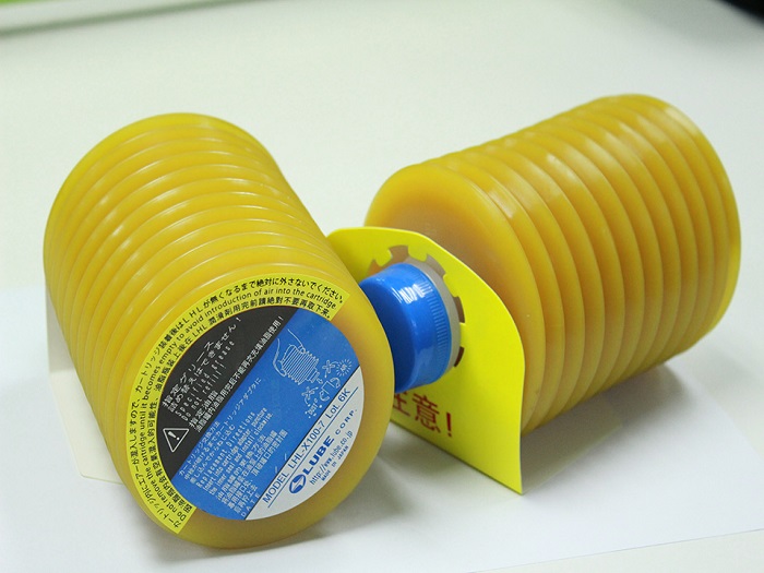 100% New LUBE LHL-X100-7 700G Grease from China Supplier