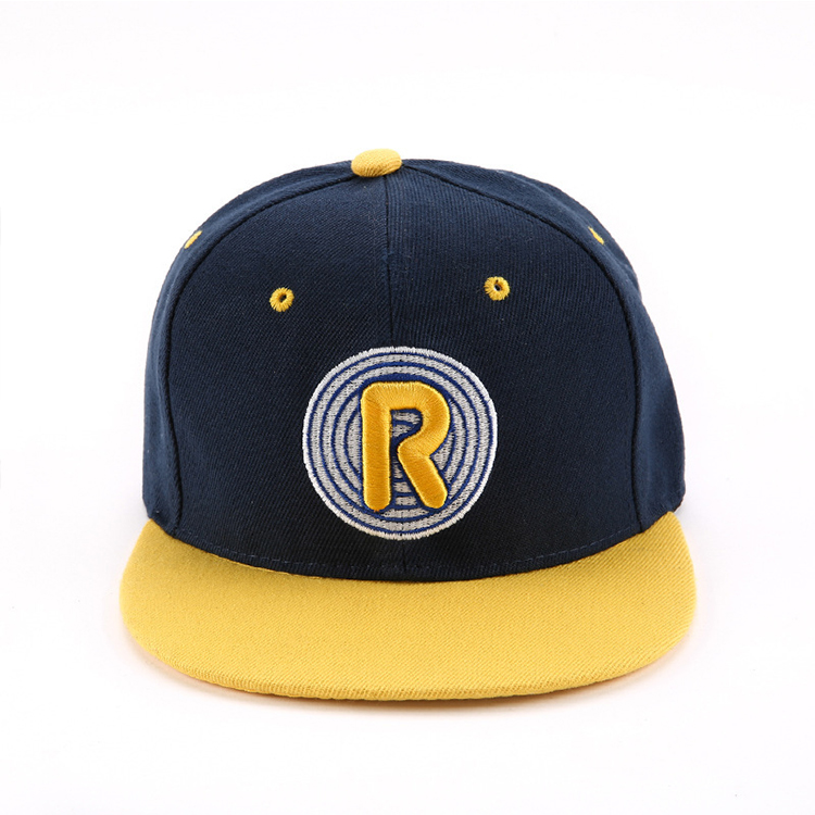 Custom Flat Visor Fitted Baseball Caps with Embroidered Patch