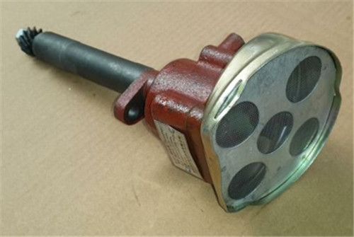  China hot selling good quality Laidong diesel engine part Oil pump supplier 