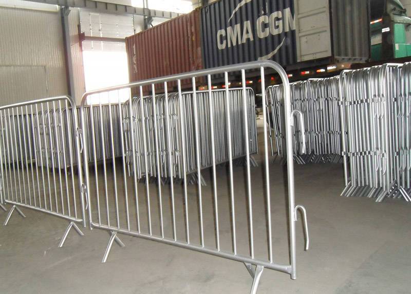 Galvanized tube Crowd Control Barrier