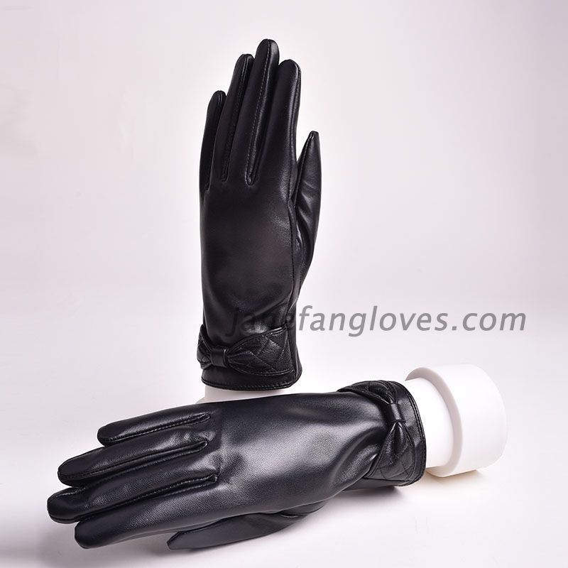 Wholesale sheepskin leather gloves winter touch screen gloves for ladies