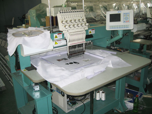 MAYASTAR CEM-901/1201 is single head automatic embroidery machine