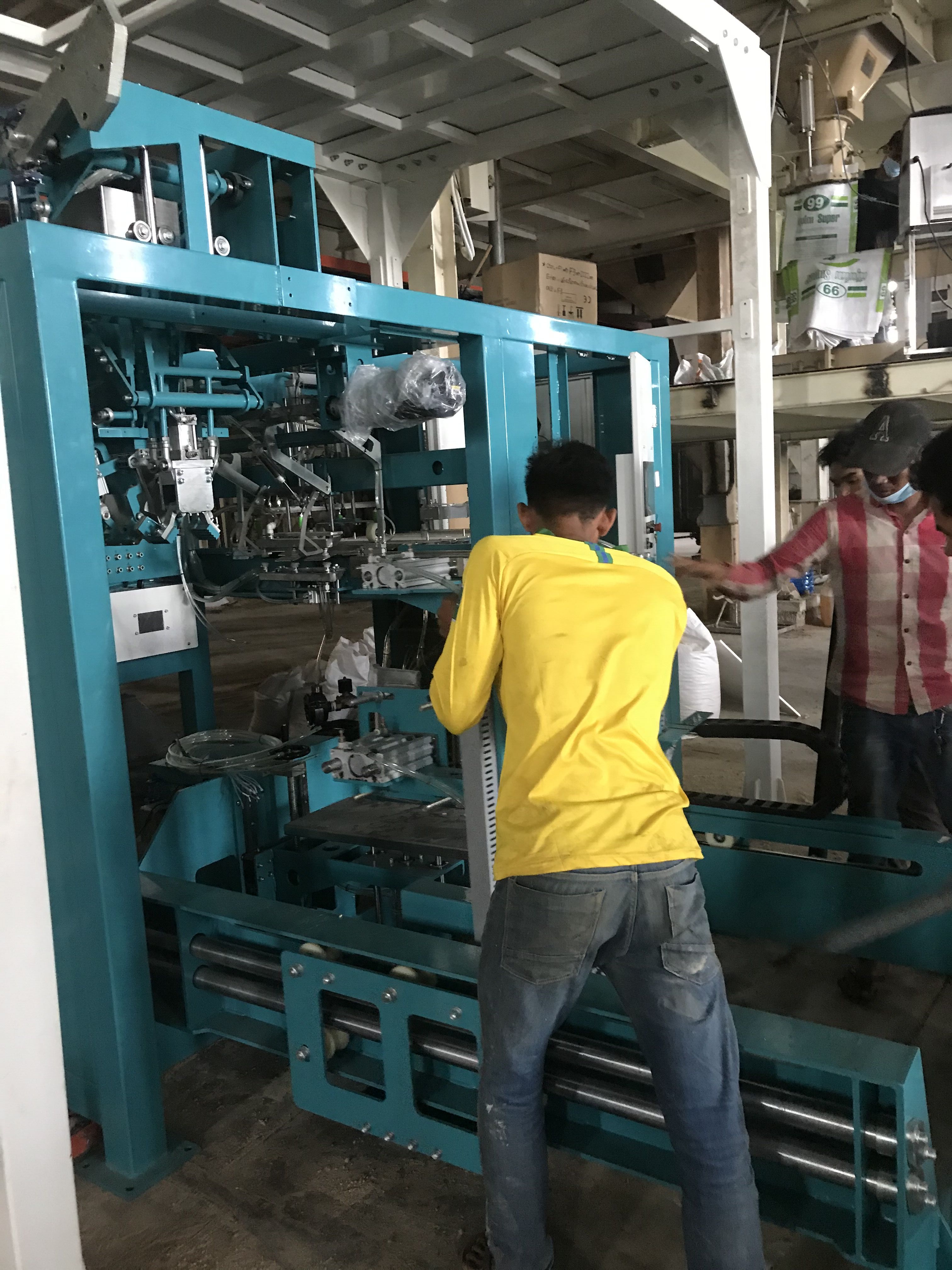 rice Bagging machine fully automated packing line for Bagging system fully automated packing line Textured Protein Bagging Machine Packing Machine bagging palletizing system